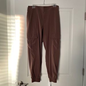 Athleta Chelsea Utility Jogger Sz 10 NWOT